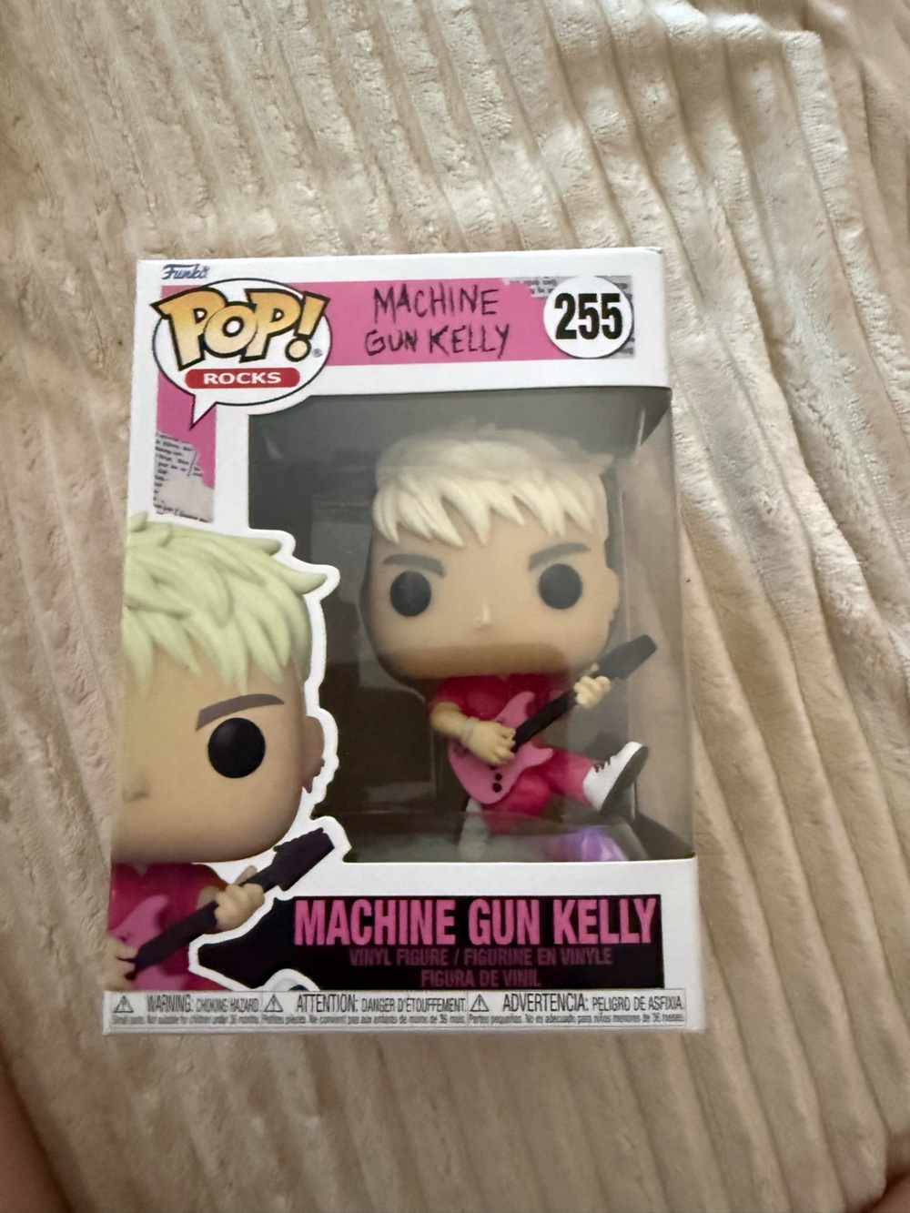 Funko pop! MGK